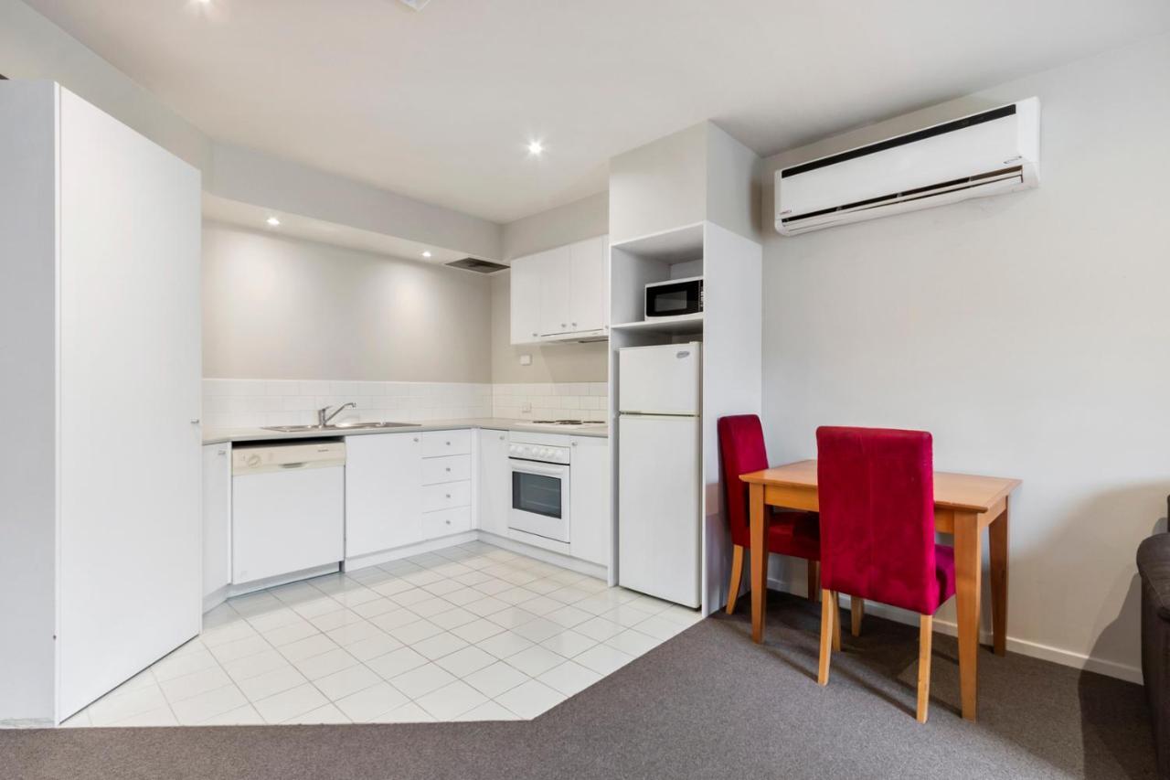 Knox International Hotel And Apartments Wantirna Esterno foto