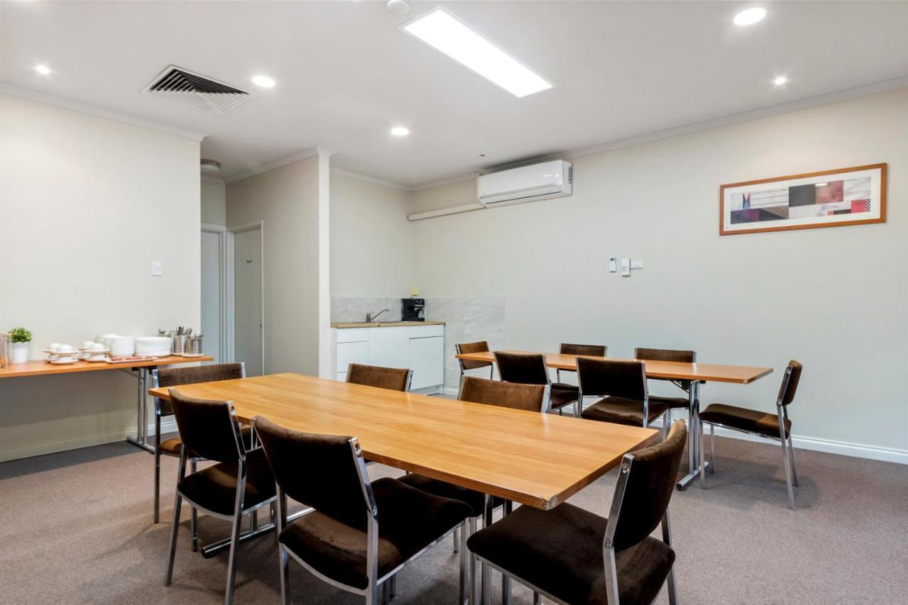 Knox International Hotel And Apartments Wantirna Esterno foto