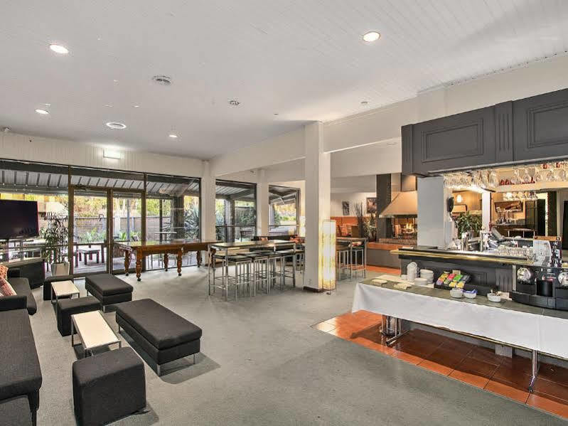 Knox International Hotel And Apartments Wantirna Esterno foto
