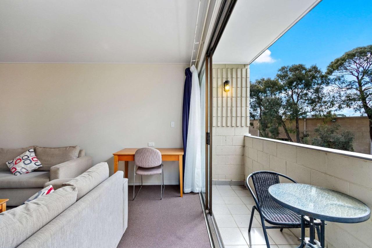 Knox International Hotel And Apartments Wantirna Esterno foto